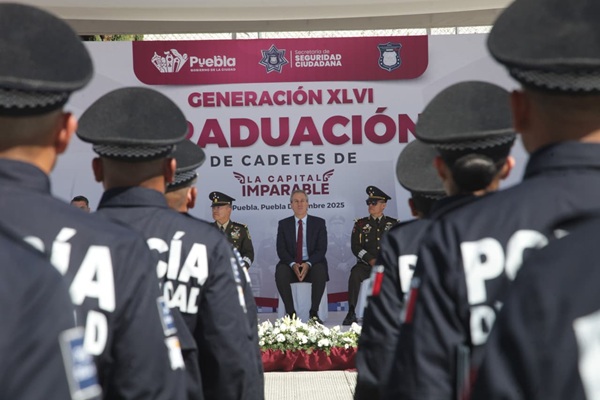 Encabeza Pepe Chedraui graduación de cadetes de la Academia de Formación y Profesionalización Policial de la SSC