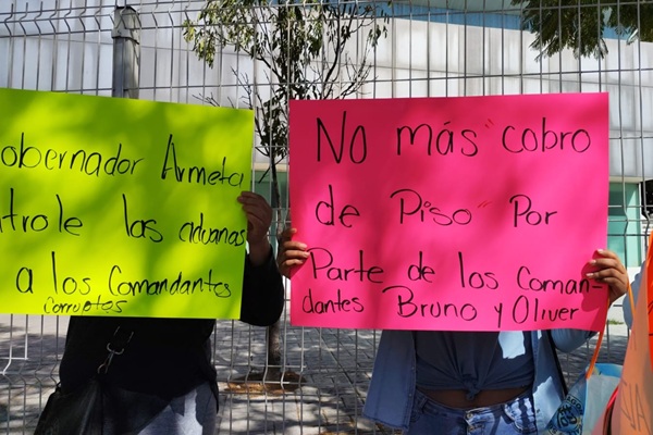 Familiares de internos del penal de Tehuacán denuncian abusos; exigen intervención del Gobierno de Puebla