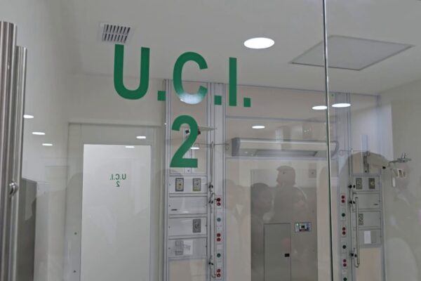 Inaugura IMSS Puebla Terapia Intensiva del Hospital de Traumatología y Ortopedia, tras remodelación