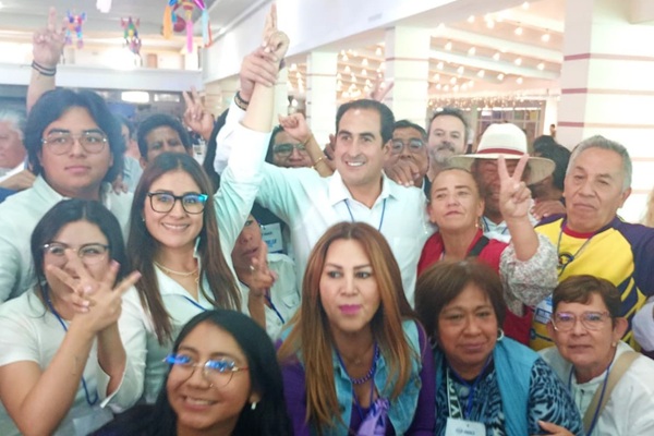 Gaby Ruiz gana la dirigencia municipal del PAN en Puebla; se registra ba participación en la jornada de elección