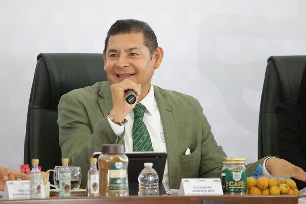 Armenta encabezará el viaje a la Unión Americana para poner en operación la rehabilitación de las Casas de Representación “Por Amor a Puebla”