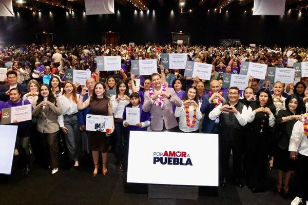 Armenta resaltó que la Banca de la Mujer se consolida como un modelo que responde a las necesidades y aspiraciones de las poblanas