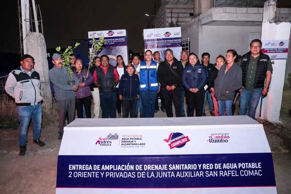 El Gobierno Municipal realizó la entrega de la ampliación de drenaje sanitario y red de agua potable en San Rafael Comac