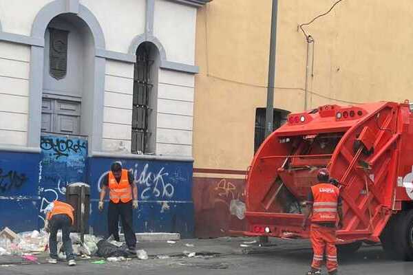 Durante el operativo trabajarán alrededor de 400 personas para mantener limpia la ciudad de Puebla, tomando en cuenta el Centro Histórico