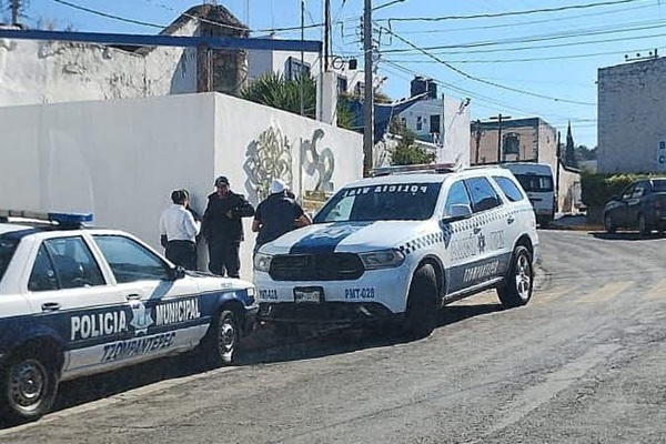 Policías de Tzompantepec, Tlaxcala paran labores; protestan por adeudo de aguinaldo, quincena y prima vacacional