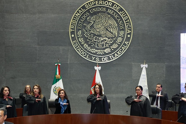 Presidenta del Tribunal Superior de Justicia de Tlaxcala rinde informe