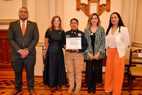 Reconoce Ayuntamiento de Puebla a agentes de cambio por su labor en favor de la igualdad sustantiva