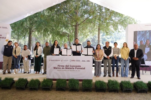 Semarnat, Conafor y Gobierno de Puebla firman convenio para la conservación y cuidado de los bosques en el estado
