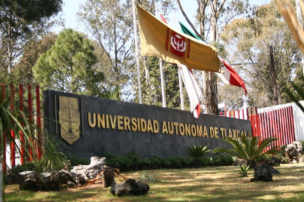 UATx recibe dictamen favorable de la SECIHTI para la permanencia de 14 programas en el Sistema Nacional de Posgrados