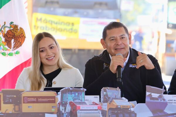 Armenta dijo que los trabajadores del Gobierno de Puebla sí tendrán su periodo de vacaciones, pero los secretarios y secretarias no