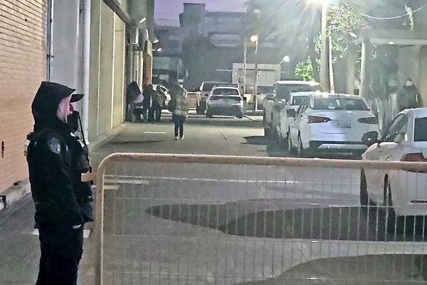 A este punto en la capital poblana llegaron paramédicos de SUMA, quienes informaron que el trabajador ya no tenía signos vitales