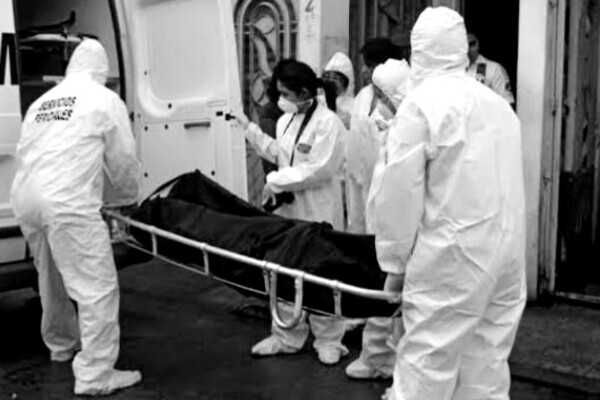 Al momento del hallazgo la familia de Tlacotepec tenía espuma en la boca por lo que se concluyó que ingirieron algún producto venenoso