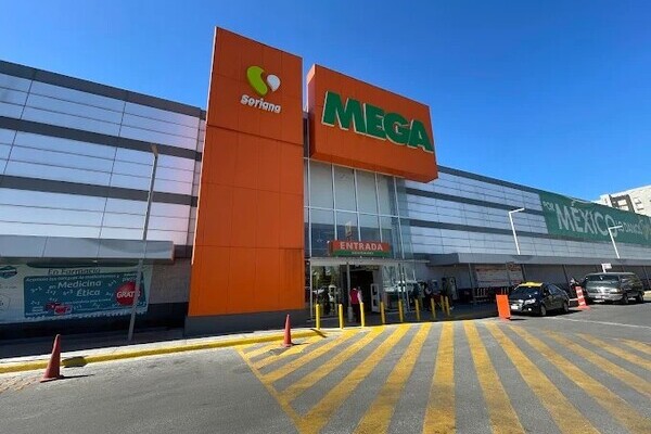 Este asalto en Soriana Híper Angelópolis ocurre tras el atraco al Walmart en Ciudad Judicial, perpetrado en la noche del 27 de noviembre