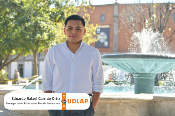 UDLAP | Estudiante recibió reconocimiento en el Foro Tecnológico Plant Based Protein Innovation 2025