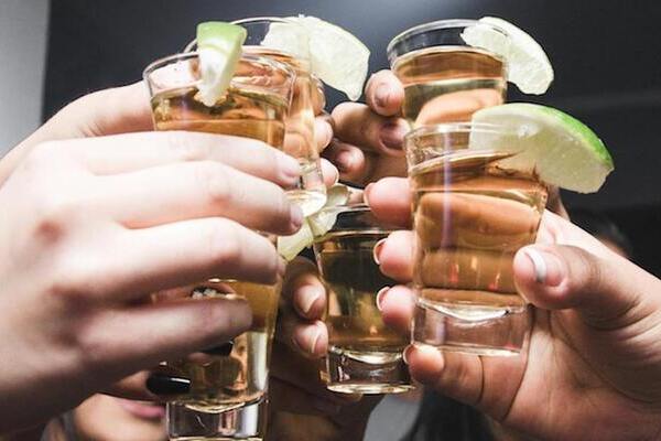 ENCODAT 2025 expone un incremento preocupante en el consumo de alcohol en México, alcanzando al 73.7% de la población entre 12 y 65 años