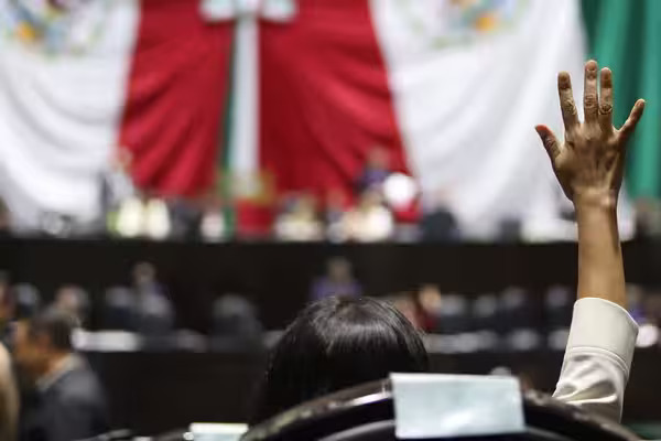 Un nuevo método para elegir a los diputados plurinominales, es uno de los temas más relevantes que se perfilan en la nueva reforma electoral