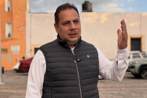 Alejandro Carvajal avaló la evaluación que Morena aplicará a autoridades y legisladores del movimiento sobre el cumplimiento de obligaciones