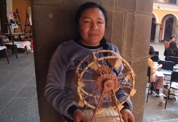 URBANA | Fabiola Díaz y el arte de trenzar palma