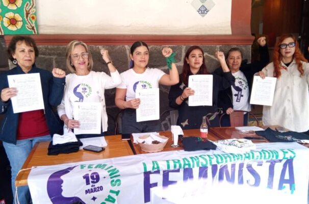 Feministas se pronuncian contra iniciativas de Nayeli Salvatori sobre desapariciones y Gestación asistida