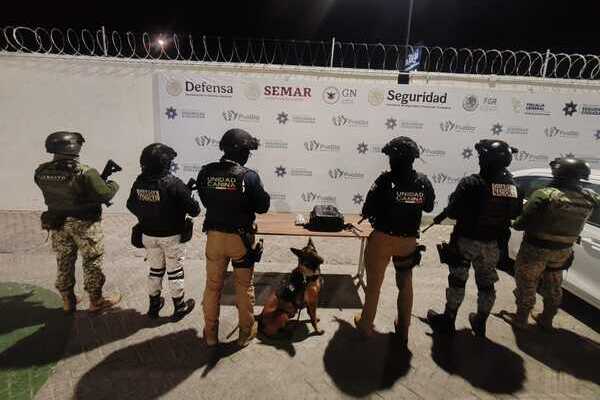 Elementos de la Policía de la Ciudad, a través de la Unidad Canina K9, detuvieron a un hombre, que transportaba marihuana, en la CAPU