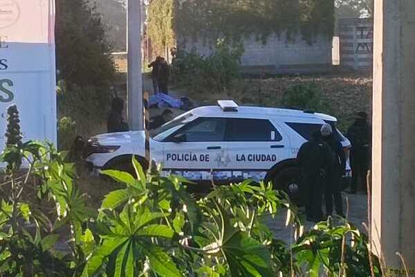 Los cadáveres fueron encontrados entre la Privada Golgota y la calle Francisco I Madero, de la colonia San José, en San Sebastián de Aparicio
