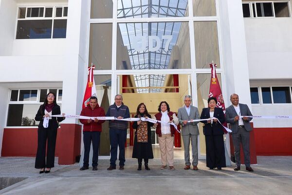 El nuevo edificio UD7 de la UPTX cuenta con aulas, oficinas para investigadores, laboratorios, sala audiovisual y áreas comunes
