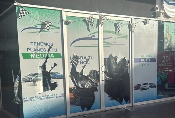 Dos familias de Tehuacán denuncian fraude en venta de autos; anuncian movilizaciones