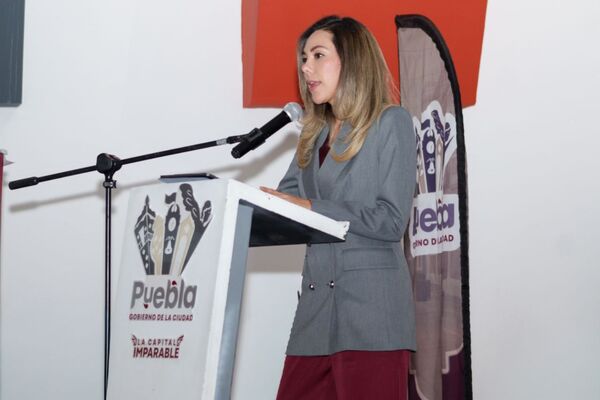 Se realizó un conversatorio sobre Inteligencia Artificial y Protección de Datos Personales para estudiantes de la Universidad IEU