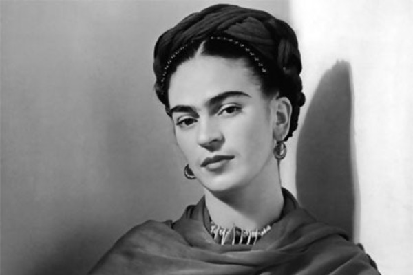 Frida Kahlo, como toda mujer aguerrida, supo transformar su sufrimiento en arte tras un periodo de inmovilidad por su accidente