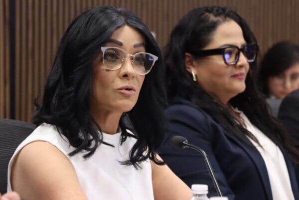 Rosa Isela Sánchez Soya defiende Ley de Ciberasedio al comparecer ante Congreso de Puebla