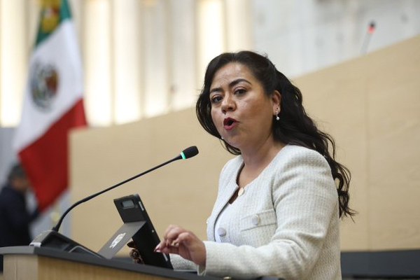 Celia Bonaga reconoció el trabajo y trayectoria de Blanca Alcalá pero insistió que en el PAN hay perfiles listos para las elecciones 2027