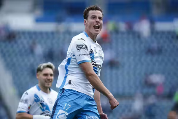 Esteban Lozano y Édgar Guerra fueron los encargados de anotar los goles para el Puebla, mientras que por Mazatlán fue Facundo Almada