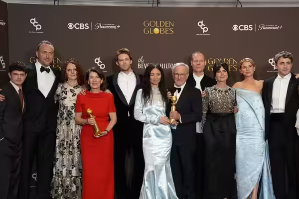Los premios Globo de Oro en su edición 83 se entregan este domingo en una ceremonia en el Hotel Beverly Hilton de Los Ángeles, California