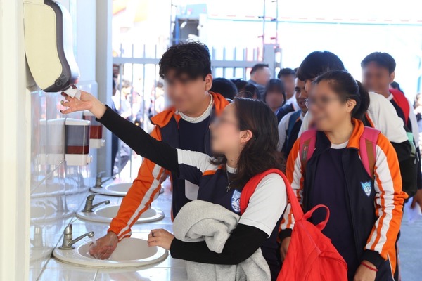 SEP Puebla informó que el próximo 7 de enero se reincorporan a clases alumnos de nivel media superior de mil 626 escuelas públicas y privadas