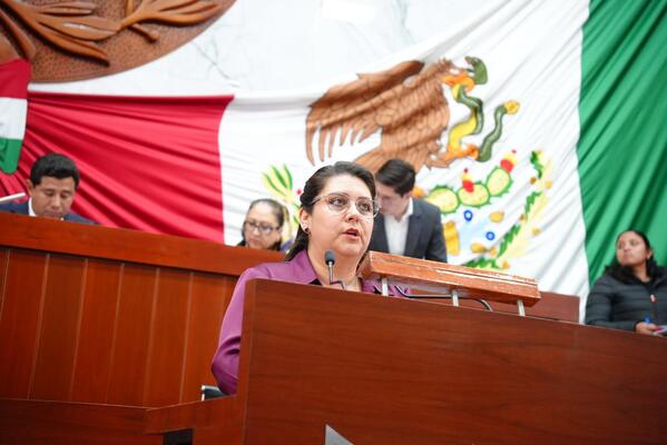 En el Congreso de Tlaxcala se presentó una iniciativa para fortalecer el tipo penal de feminicidio desde una perspectiva de género