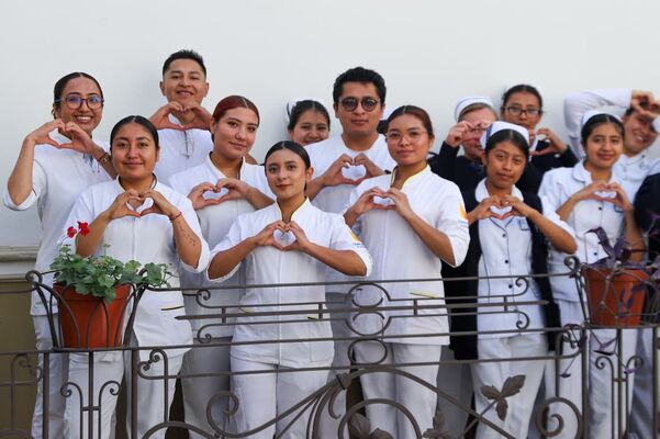 Alejandro Armenta inaugura la rehabilitación de la Casa de la Enfermería; costo 8 mdp