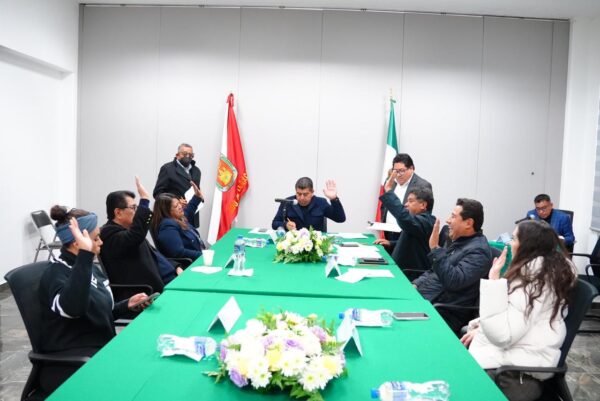 Comisión de Puntos Constitucionales del Congreso de Tlaxcala aprueba la licencia del diputado Silvano Garay Ulloa