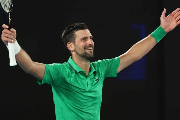 Tras cuatro horas y nueve minutos de partido Novak Djokovic clasificó a la final del Abierto de Australia que disputará contra Carlos Alcaraz