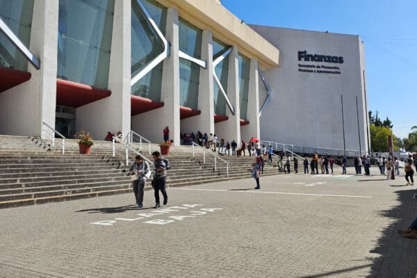 Secretaría de Finanzas de Puebla reanuda actividades para cobro de impuestos 2026