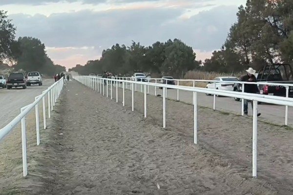 Se registra tiroteo en carrera de caballos de la Feria de Hueyotlipan; hay dos muertos y un herido