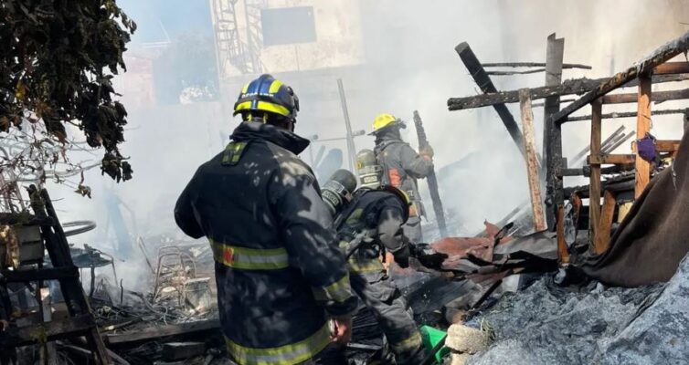 Muere adulto mayor durante incendio en domicilio de la colonia Guadalupe Hidalgo, Puebla