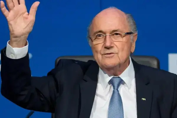 El expresidente de la FIFA, Joseph Blatter, respaldó la propuesta de boicot a los partidos del Mundial de fútbol en Estados Unidos