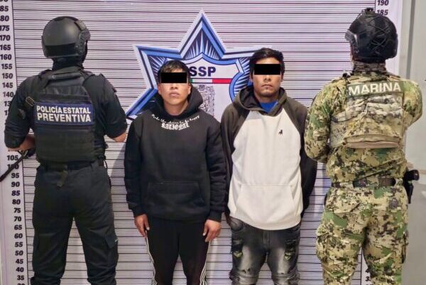 Detienen SSP y SEMAR a dos narcomenudistas que operaban en Central de Abasto y colonias al norte de la ciudad de Puebla