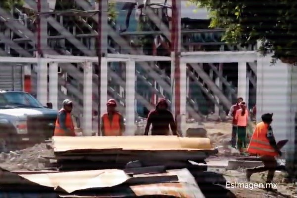Gobierno de Puebla inicia obras de demolición en de la Plaza de Toros "El Relicario"