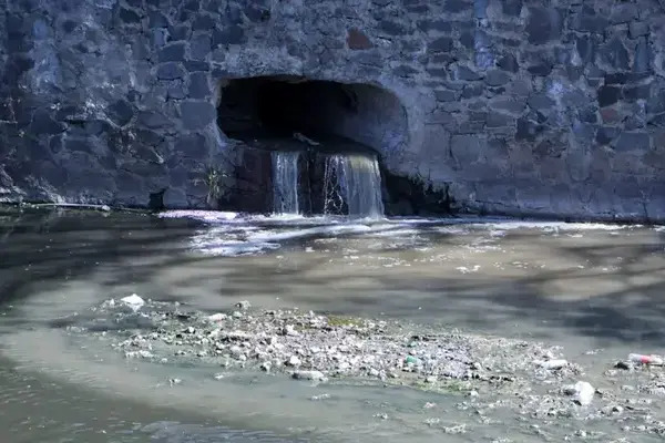 Renacer dijo que el 70% del agua contaminada en el Atoyac es de la ciudad de Puebla, cuyo saneamiento le toca a Concesiones Integrales