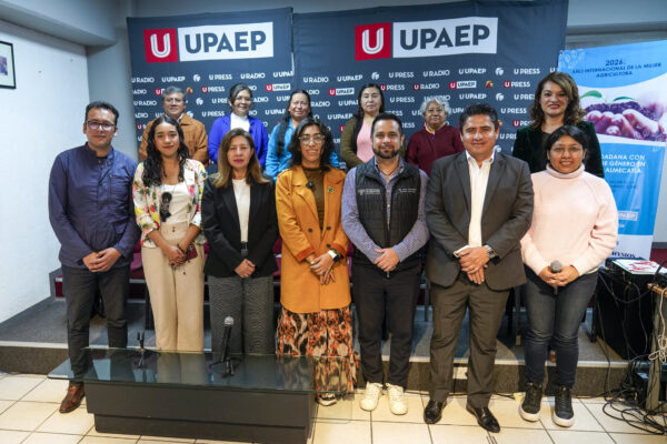 capacitándolas en técnicas biotecnológicas para el cultivo orgánico de hortalizas, libres de plaguicidas y de aguas contaminadas,