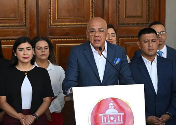 Gobierno de Venezuela anuncia liberación de presos políticos venezolanos y extranjeros