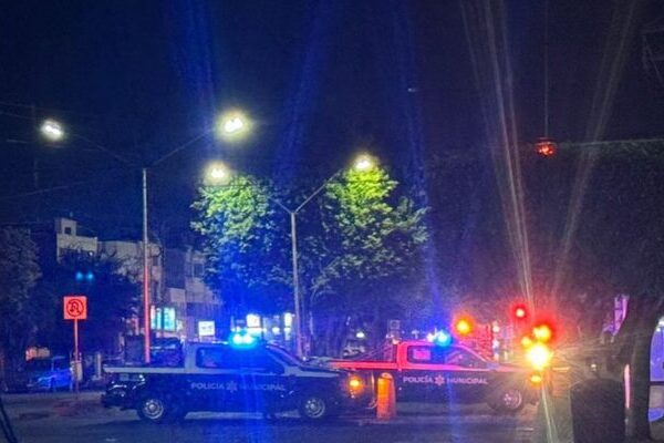 Una riña registrada durante la madrugada de este martes 3 de febrero, terminó con una persona herida de bala en la colonia Solidaridad