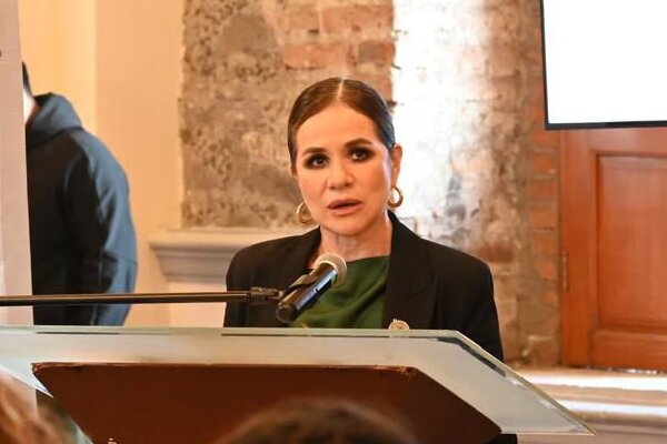 La presidenta de COPARMEX Puebla, Beatriz Camacho Ruíz, condenó los hechos ocurridos en la zona comercial de la Isla de Angelópolis