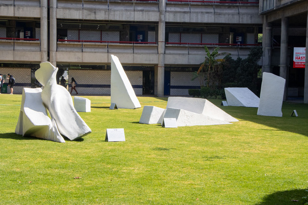 La obra Hades llegó al nido de las y los Gansos IBERO Puebla para que estudiantes fueran parte de una experiencia más allá de lo evidente